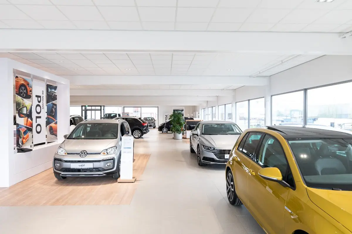 Verbouwing showroom M de Koning Volkswagen 1 kopie